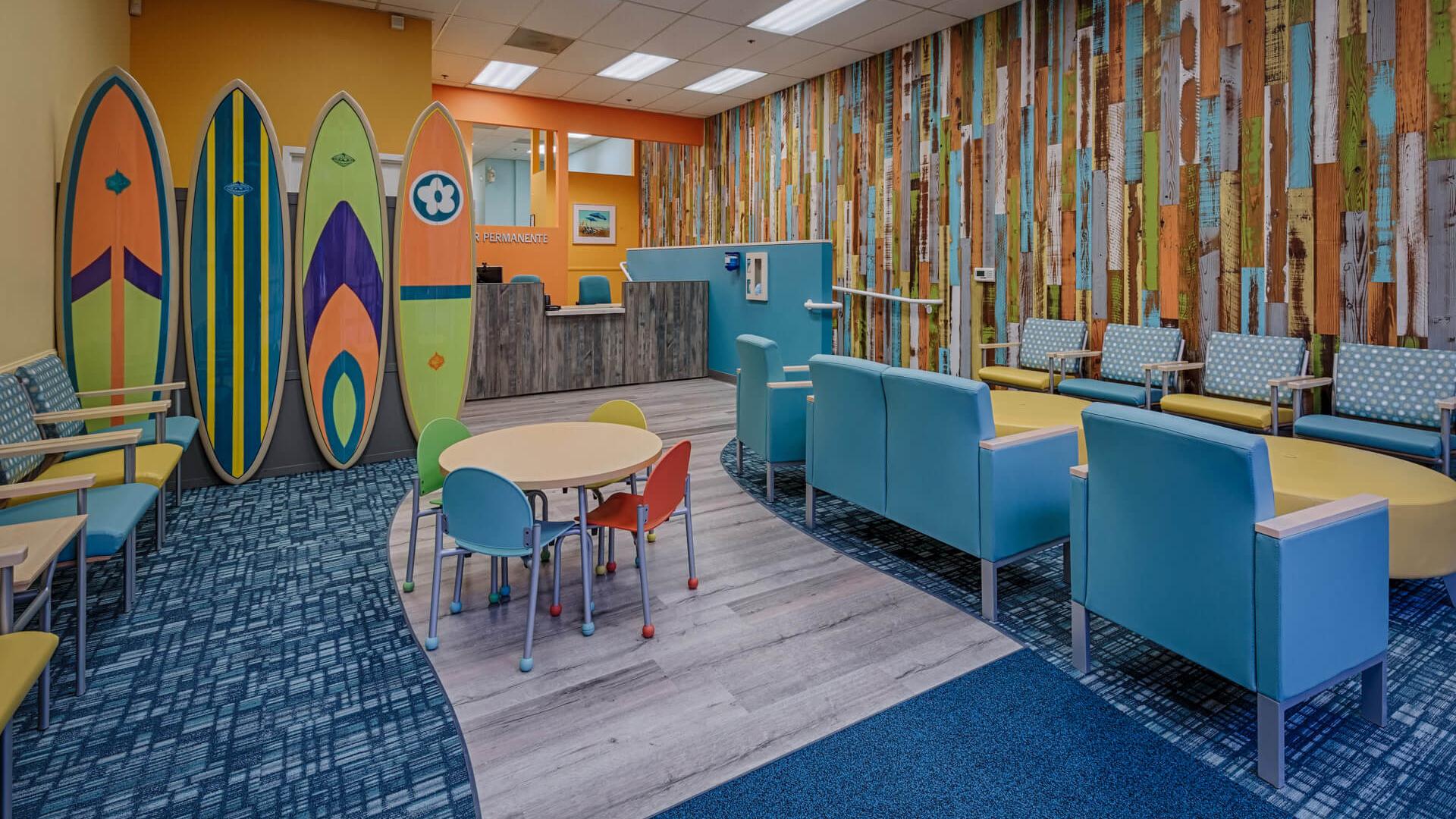 Santa Cruz MOB with local artist surfboard screens