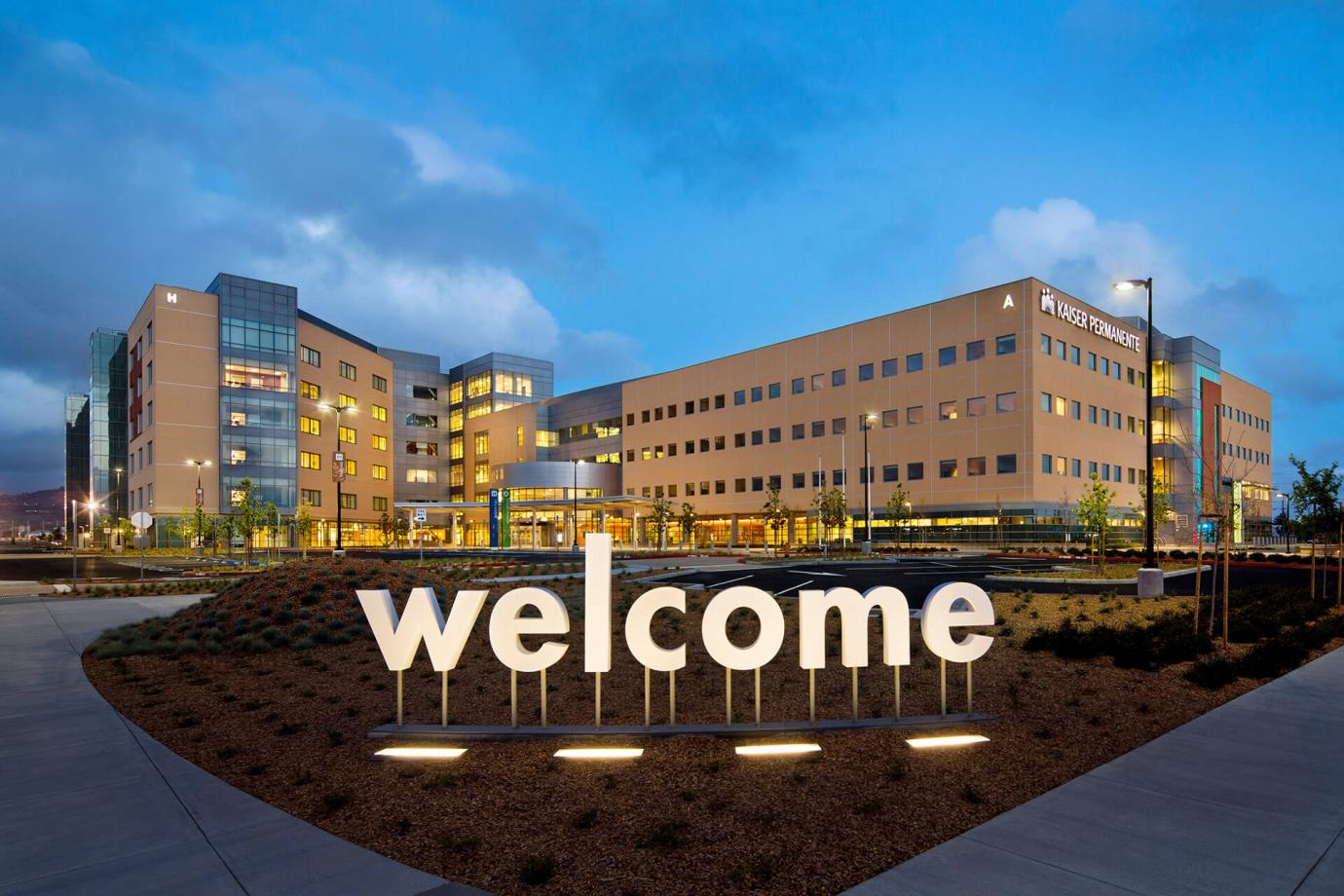 Kaiser San Leandro exterior at dusk